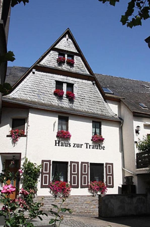 Apartamento Haus Zur Traube Klotten Exterior foto